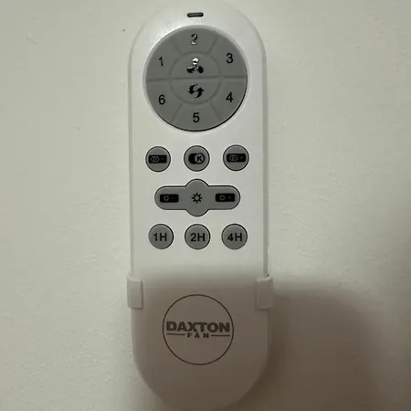 Private - Free Parking - Netflix