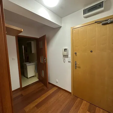 Private - Free Parking - Netflix Apartment *